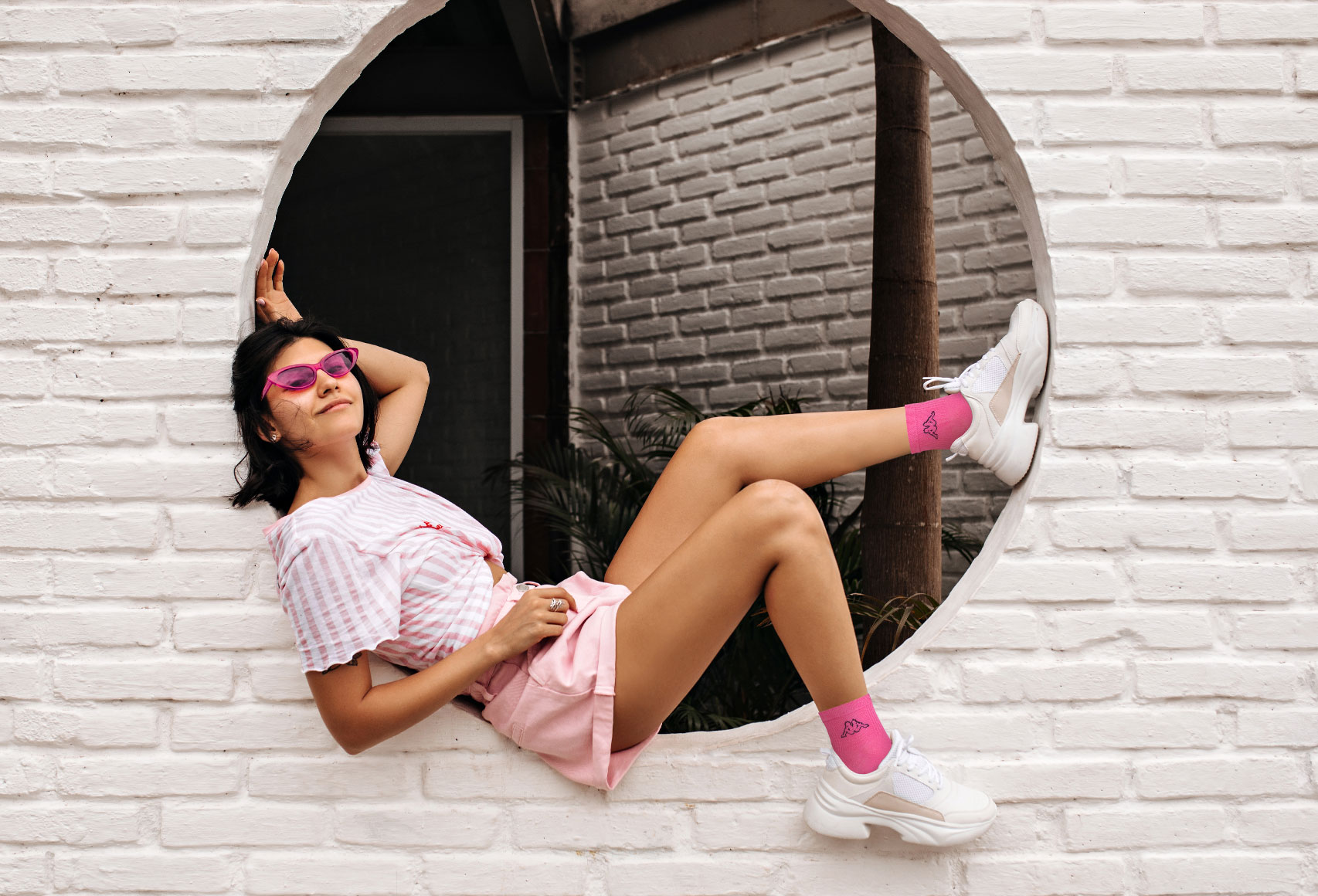 Le calze estive da donna perfette: fresche, leggere e con stile